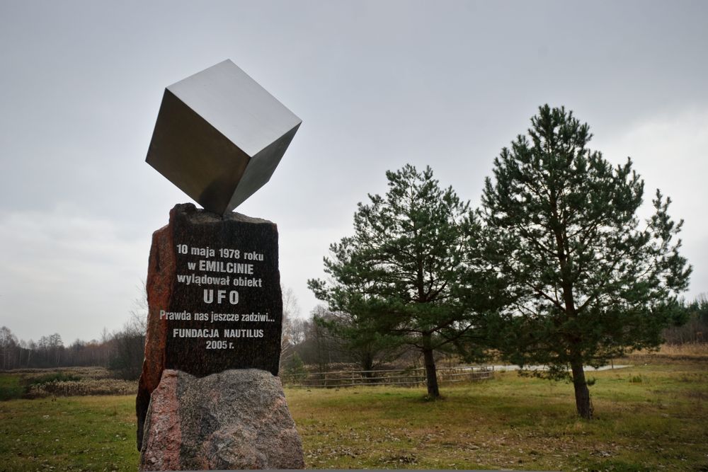 Emilcin UFO memorial