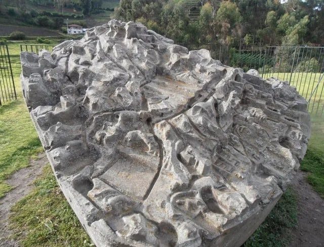 Sayhuite Carved Stone
