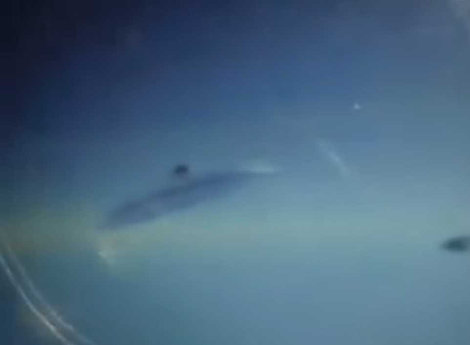 UFO filmed from airplane window